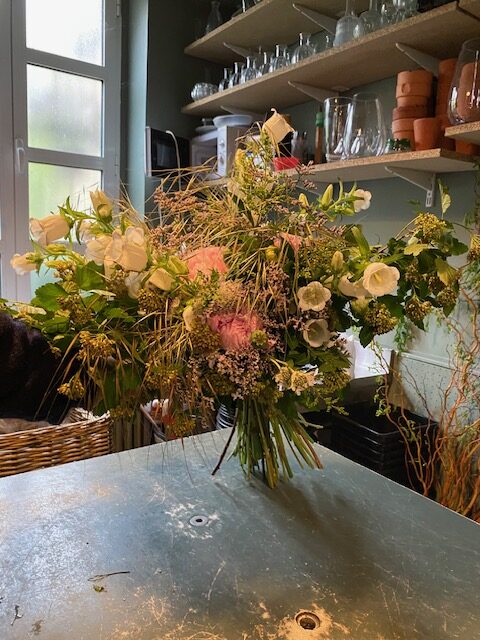 ATELIER FLORAL CHEZ VILA CYRUS